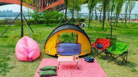 Picnic Equipment Rental Service at Han River in Seoul (Yeouido)